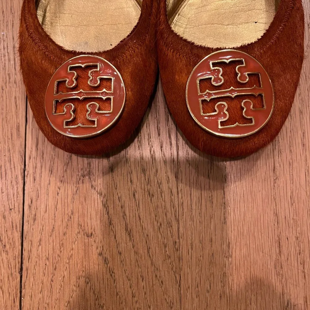 Tory Burch Reva Calf Hair Orange Leather Ballet Flat, Size 8